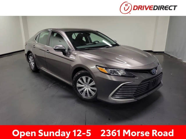 2023 Toyota Camry Hybrid LE FWD photo