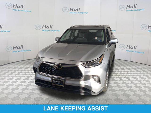 2023 Toyota Highlander Limited AWD photo
