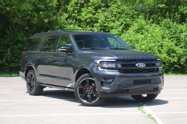 2023 Ford Expedition Max Limited 4WD photo