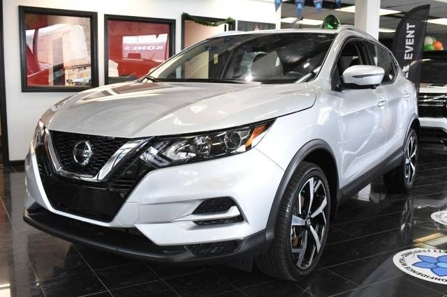 2022 Nissan Rogue Sport SL AWD photo