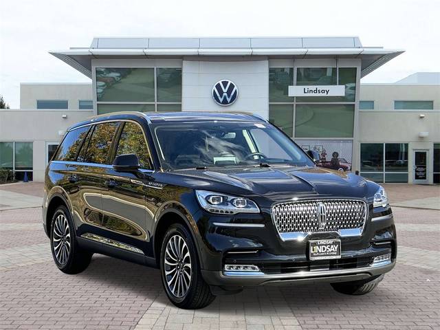 2023 Lincoln Aviator Reserve AWD photo