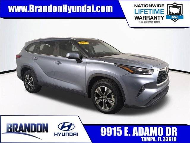 2023 Toyota Highlander XLE FWD photo