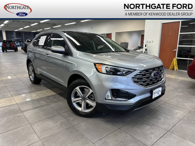 2022 Ford Edge SEL AWD photo