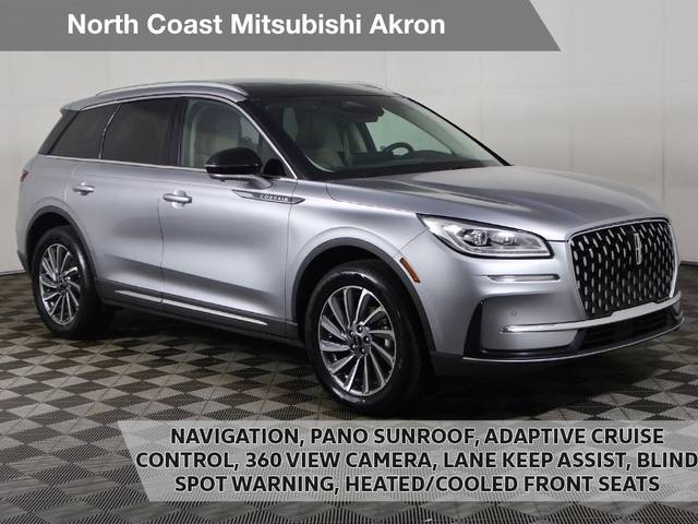 2023 Lincoln Corsair Reserve FWD photo