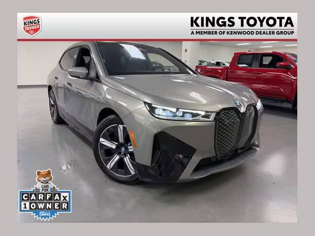 2023 BMW iX xDrive50 AWD photo