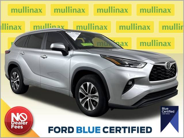 2023 Toyota Highlander XLE FWD photo