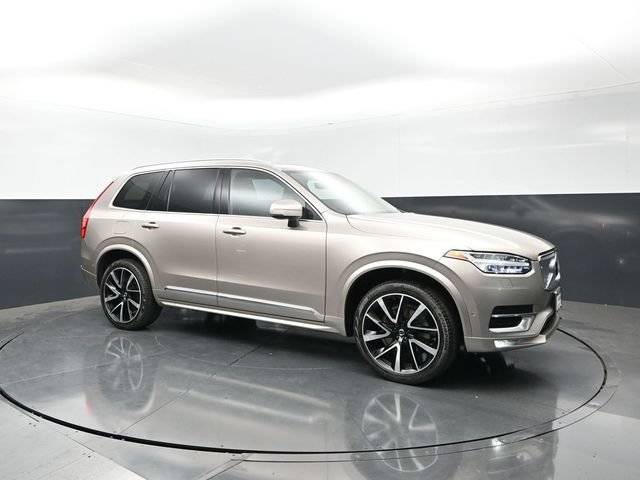 2023 Volvo XC90 Plus AWD photo