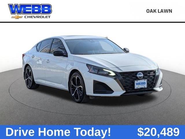 2023 Nissan Altima 2.5 SR FWD photo