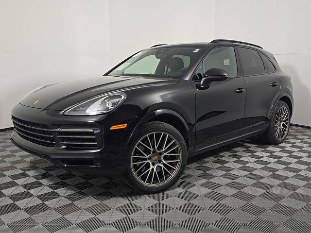 2023 Porsche Cayenne  AWD photo