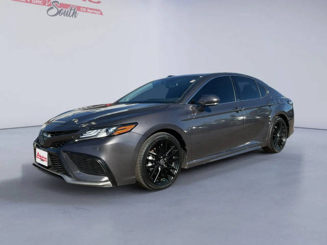 2023 Toyota Camry Hybrid XSE FWD photo