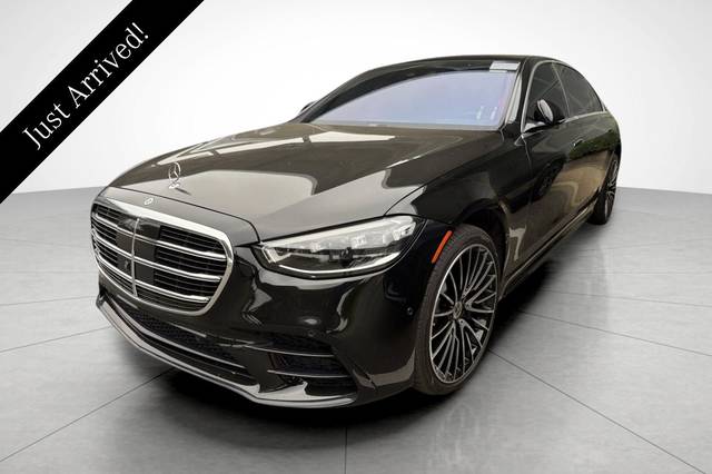 2022 Mercedes-Benz S-Class S 500 AWD photo
