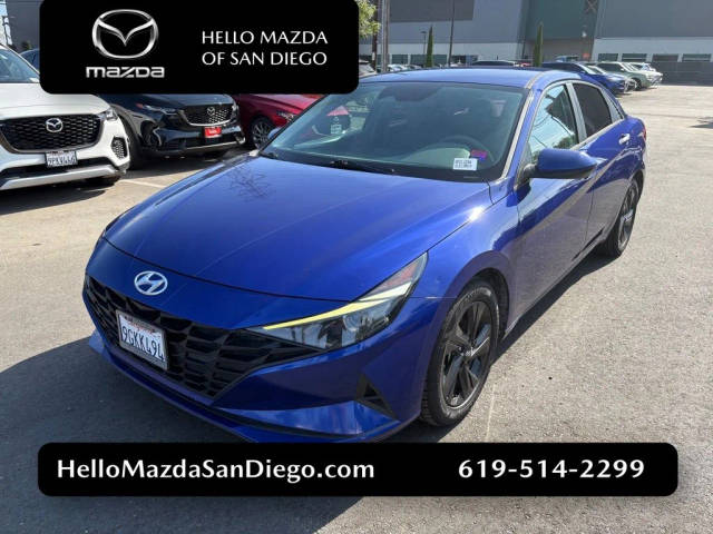 2023 Hyundai Elantra SEL FWD photo