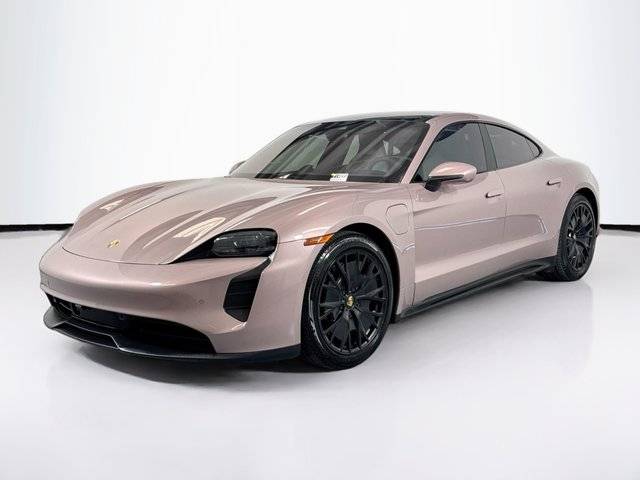2022 Porsche Taycan GTS AWD photo