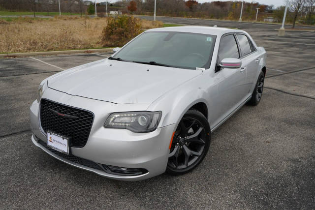 2021 Chrysler 300 300S RWD photo