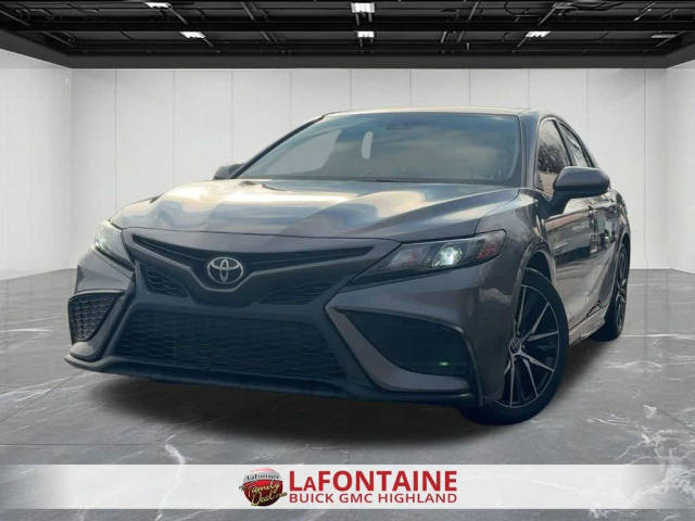2021 Toyota Camry SE FWD photo