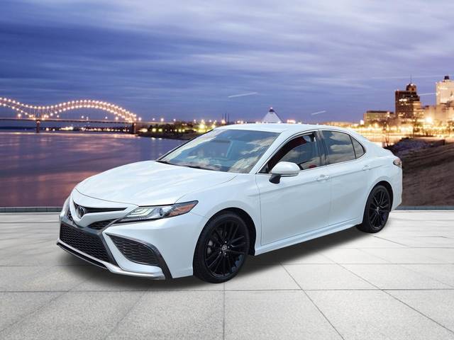 2022 Toyota Camry XSE FWD photo