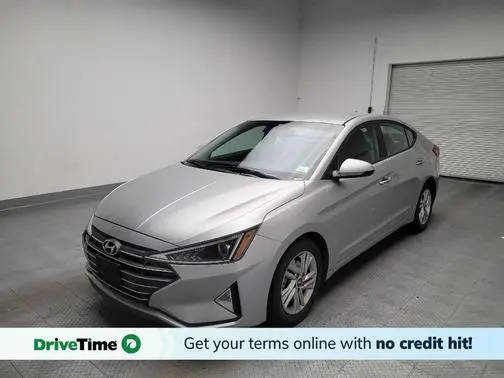 2020 Hyundai Elantra SEL FWD photo