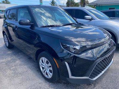 2023 Kia Soul LX FWD photo
