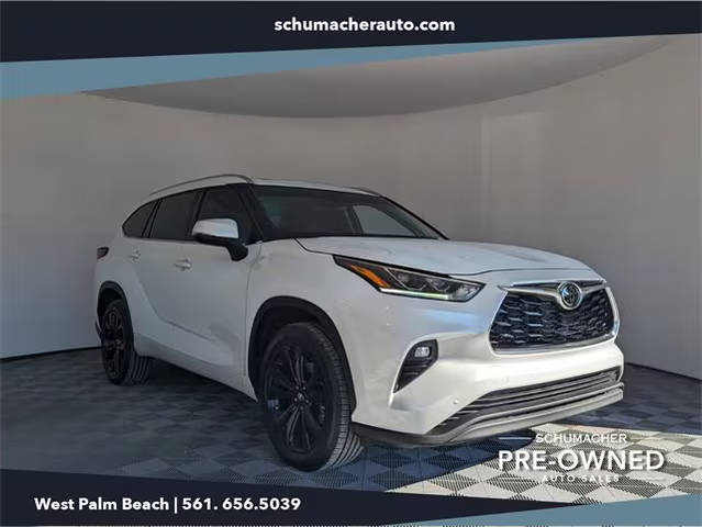 2023 Toyota Highlander Limited FWD photo