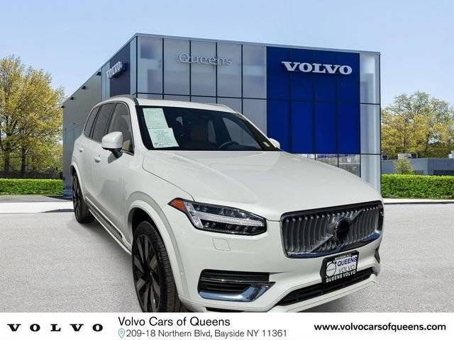 2023 Volvo XC90 Recharge Ultimate Bright Theme AWD photo