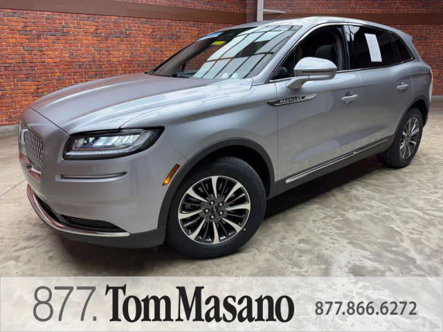 2023 Lincoln Nautilus Reserve AWD photo