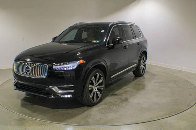 2023 Volvo XC90 Ultimate AWD photo