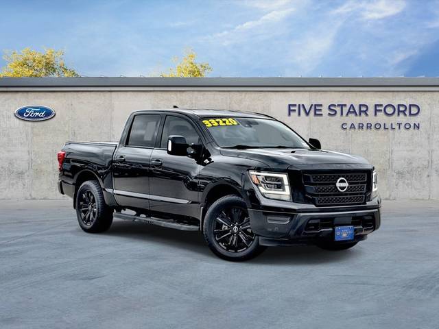 2023 Nissan Titan SV 4WD photo