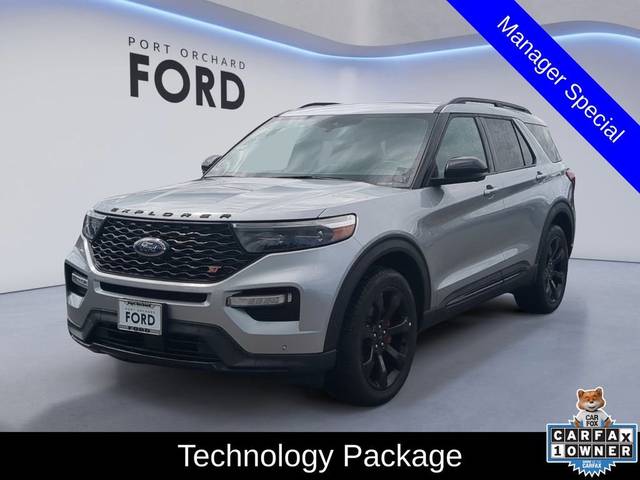 2023 Ford Explorer ST 4WD photo