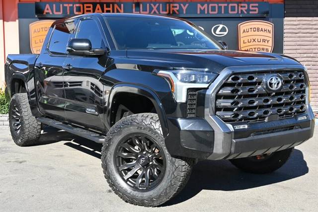 2022 Toyota Tundra Platinum 4WD photo