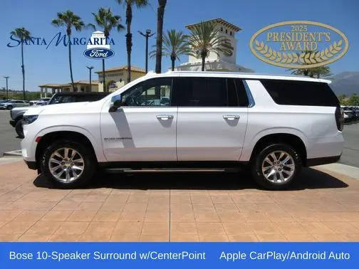 2023 Chevrolet Suburban Premier 4WD photo