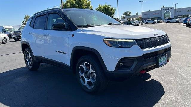 2022 Jeep Compass Trailhawk 4WD photo