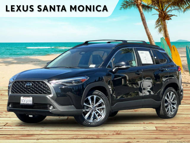 2023 Toyota Corolla Cross XLE AWD photo