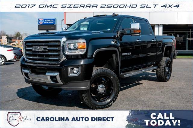 2017 GMC Sierra 2500HD SLT 4WD photo