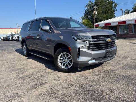 2021 Chevrolet Suburban LT RWD photo