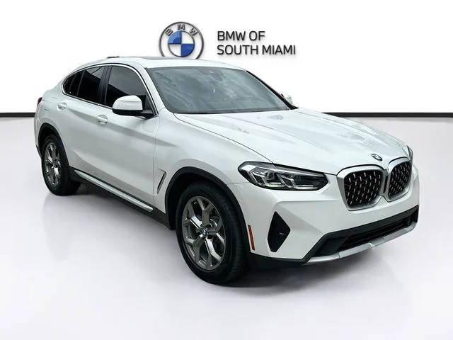 2023 BMW X4 xDrive30i AWD photo