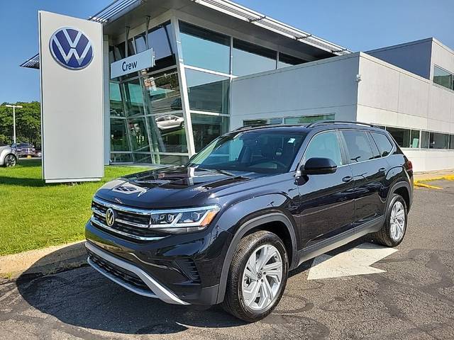 2023 Volkswagen Atlas 3.6L V6 SE w/Technology AWD photo