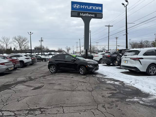 2023 Hyundai Kona SEL AWD photo