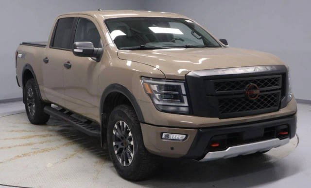 2023 Nissan Titan PRO-4X 4WD photo