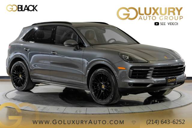 2023 Porsche Cayenne AWD photo