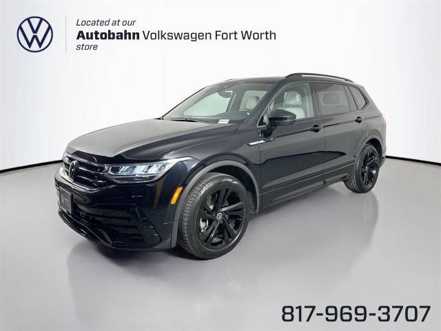 2023 Volkswagen Tiguan SE R-Line Black FWD photo