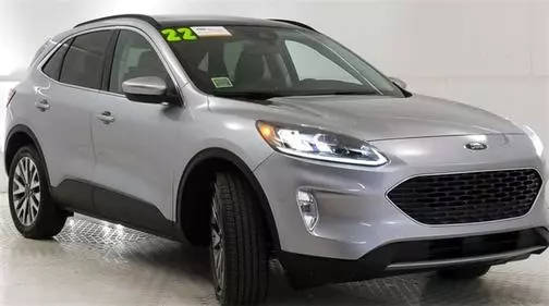 2022 Ford Escape Titanium AWD photo