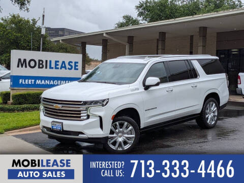2023 Chevrolet Suburban High Country 4WD photo
