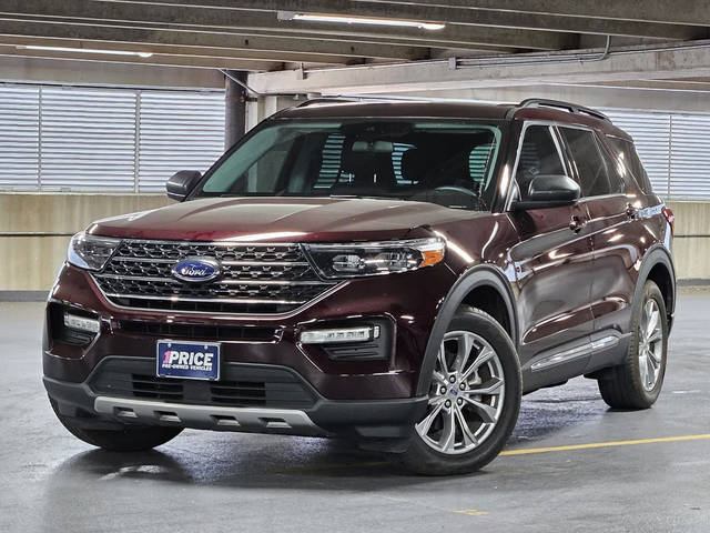 2022 Ford Explorer XLT RWD photo