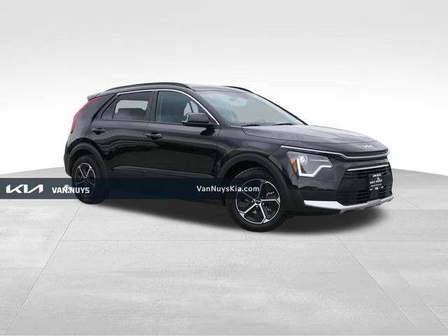 2023 Kia Niro EX FWD photo