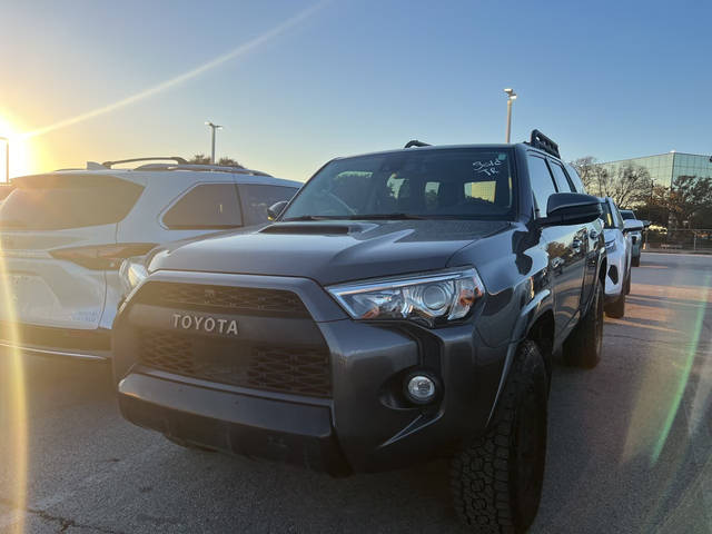 2020 Toyota 4Runner TRD Pro 4WD photo