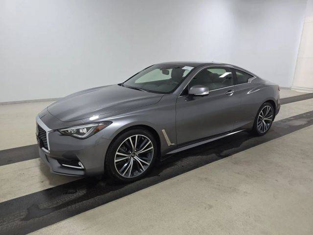 2022 Infiniti Q60 LUXE AWD photo