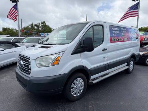 2016 Ford Transit Van  RWD photo