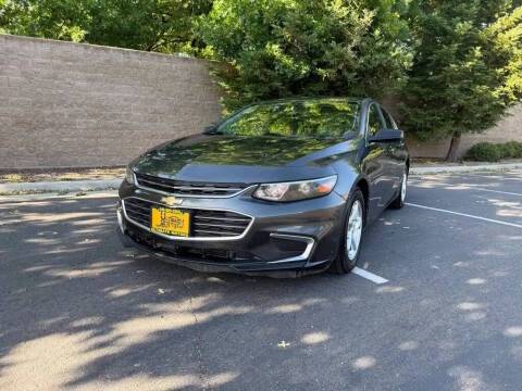 2017 Chevrolet Malibu LS FWD photo