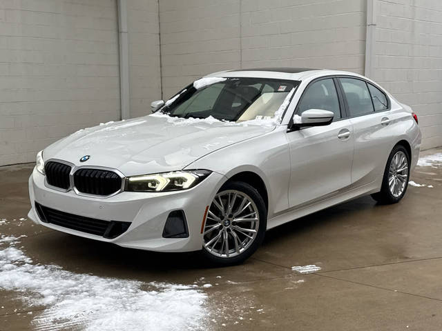 2023 BMW 3 Series 330i xDrive AWD photo
