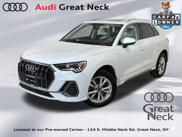 2023 Audi Q3 S line Premium AWD photo
